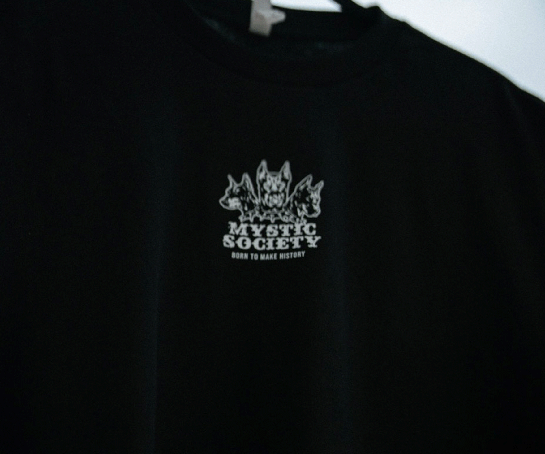 "Lock In" Cut-Off Tee